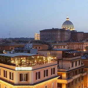 Dei Consoli Vaticano 4* Rome